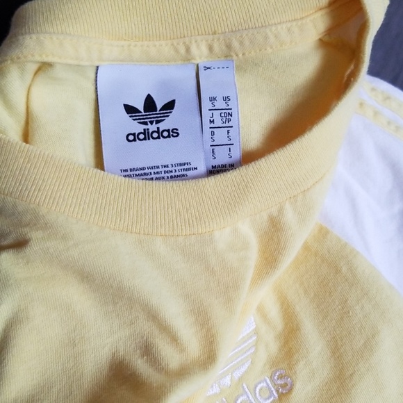 Adidas tee - Picture 3 of 3